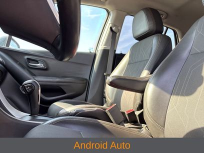 Used 2022 Chevrolet Trax LT w/ LT Convenience Package