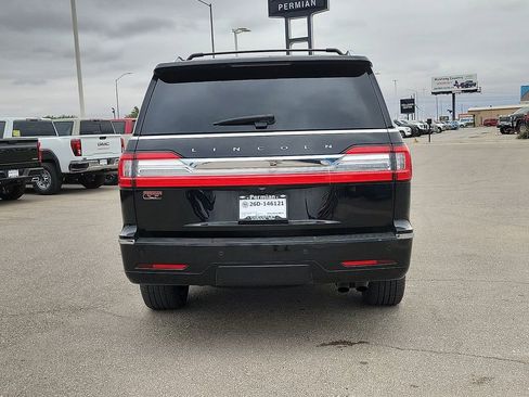 Used 2020 Lincoln Navigator Reserve w/ Luxury Package AWD/4WD image 9