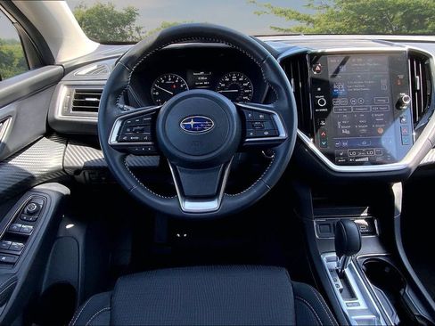 Used 2023 Subaru Ascent Premium w/ Convenience Package AWD/4WD image 8