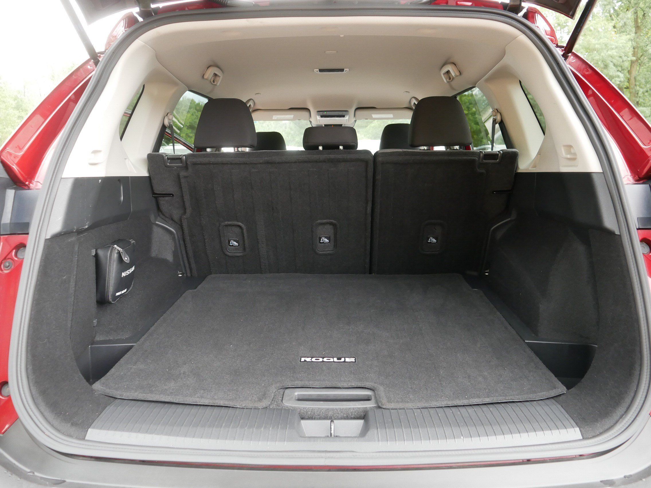 Certified 2023 Nissan Rogue SV AWD/4WD image 18