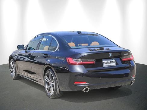 Used 2024 BMW 330i Sedan w/ Convenience Package RWD image 4