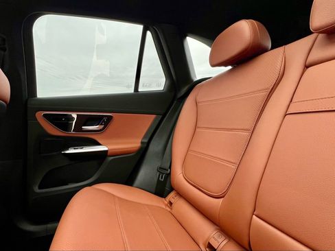 Certified 2023 Mercedes-Benz GLC 300 4MATIC image 19