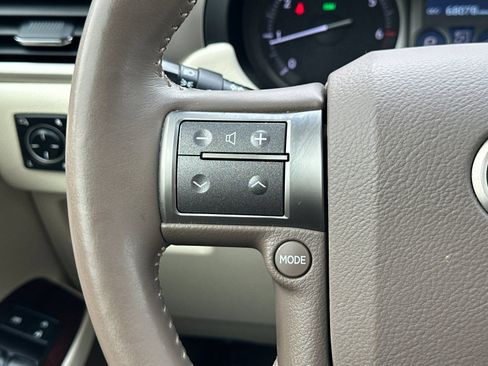 Used 2014 Lexus GX 460 Luxury AWD/4WD image 29