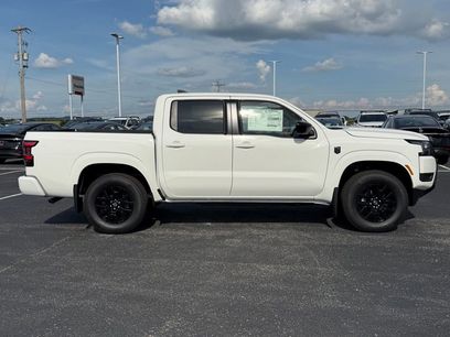 New 2026 Nissan Frontier SV w/ Tow Package