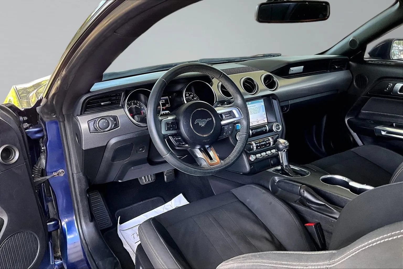 Used 2019 Ford Mustang Coupe w/ Equipment Group 101A RWD image 14