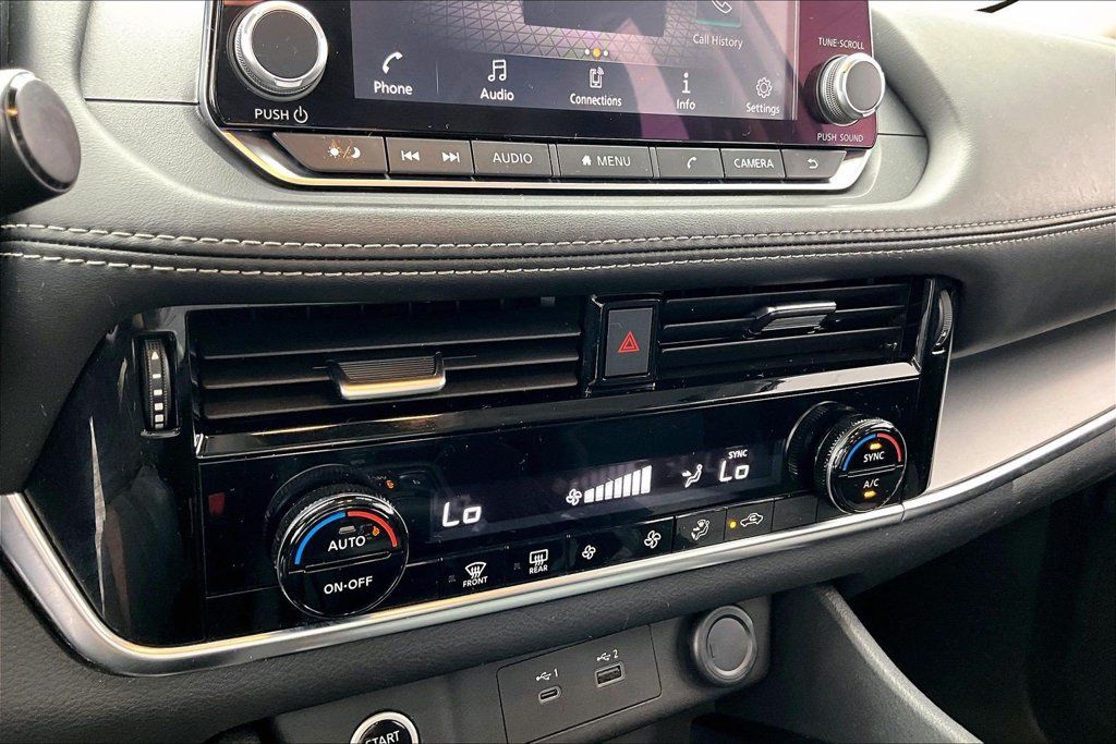 Used 2021 Nissan Rogue SV FWD image 31