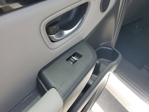 Used 2023 Honda Pilot EX-L image 18
