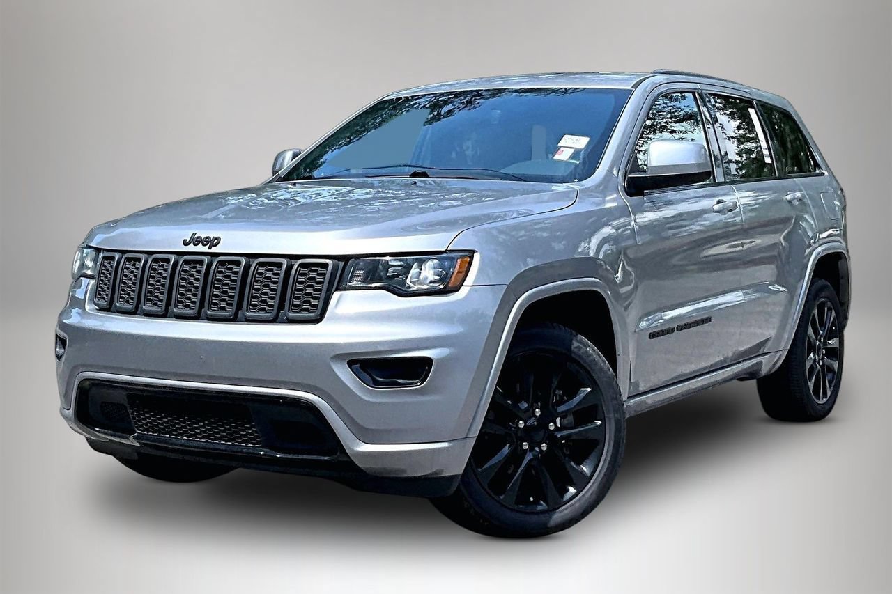 Used 2019 Jeep Grand Cherokee Altitude AWD/4WD image 1