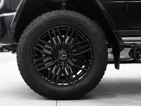 Used 2022 Mercedes-Benz G 63 AMG Squared image 11