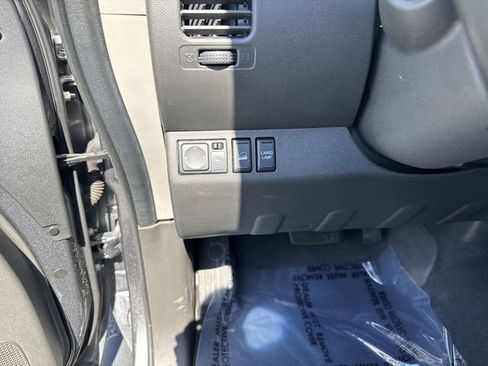 Used 2020 Nissan Frontier PRO-4X w/ Pro-4x Utility Package AWD/4WD image 25