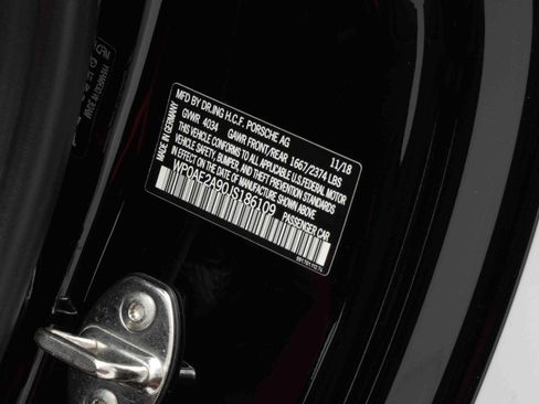 Used 2018 Porsche 911 GT2 RS image 69