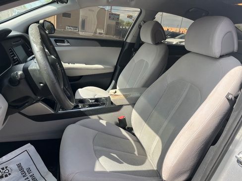 Used 2016 Hyundai Sonata SE FWD image 24
