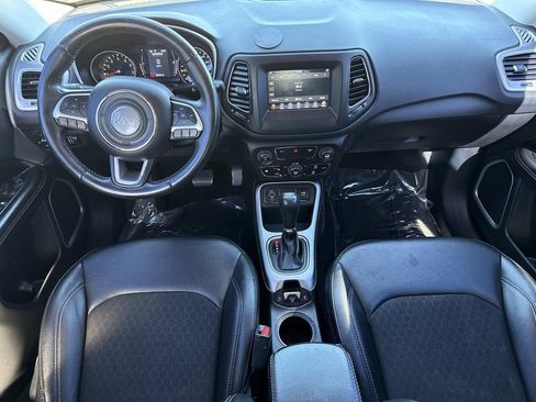 Used 2020 Jeep Compass Latitude image 19