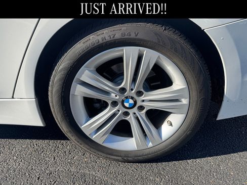 Used 2018 BMW 330i Sedan w/ Convenience Package image 6