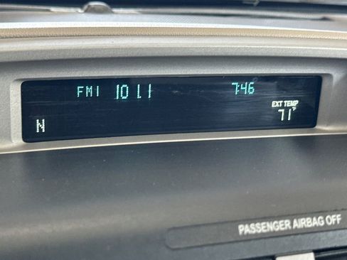 Used 2010 Ford Escape XLT image 18