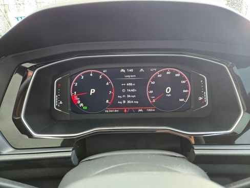 Used 2024 Volkswagen Jetta GLI Autobahn image 13