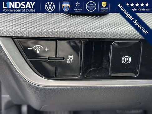 Used 2023 Kia Sportage LX image 23