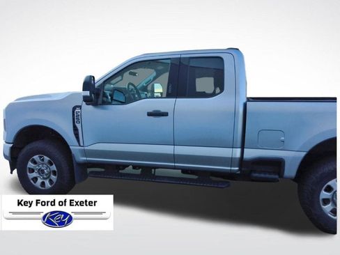 Used 2024 Ford F250 XLT w/ FX4 Off-Road Package AWD/4WD image 7