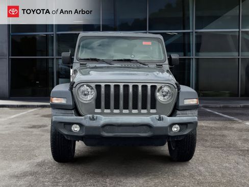 Used 2020 Jeep Wrangler Sport image 12
