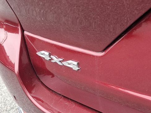 Used 2023 Jeep Grand Cherokee Limited w/ Trailer Tow Prep Group (B) image 17