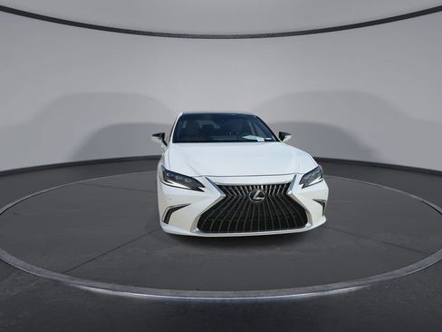 Used 2024 Lexus ES 350 Ultra Luxury image 3