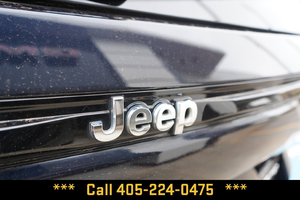 Used 2023 Jeep Grand Cherokee Limited RWD image 5