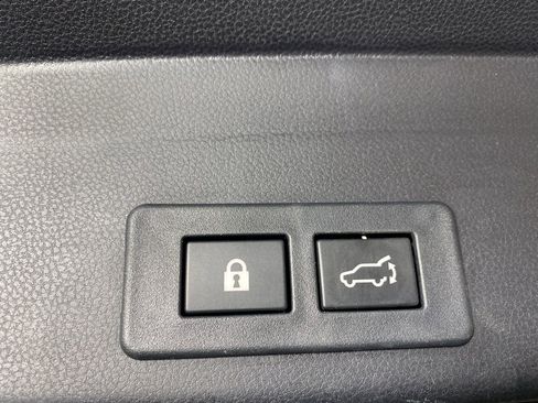 Used 2023 Subaru Ascent Onyx Edition Limited image 14