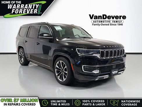 Used 2022 Jeep Wagoneer Series III w/ Premium Group I AWD/4WD image 1