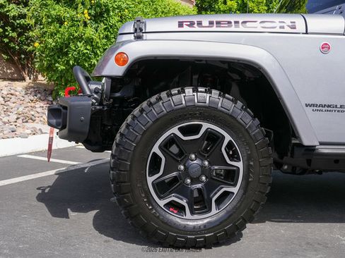 Used 2016 Jeep Wrangler Unlimited Rubicon image 4