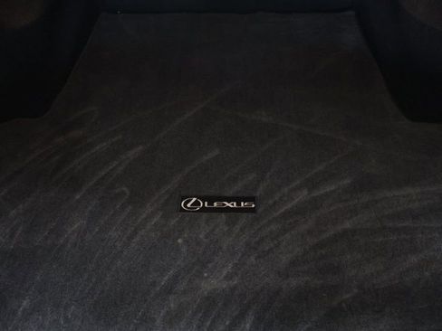 Used 2016 Lexus LS 460 w/ Comfort Package image 14