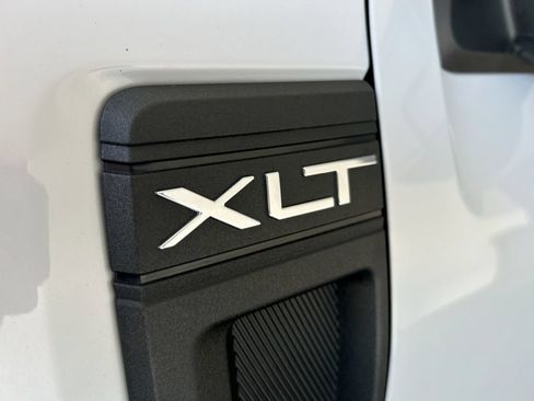Used 2025 Ford Maverick XLT w/ Equipment Group 302A AWD/4WD image 37