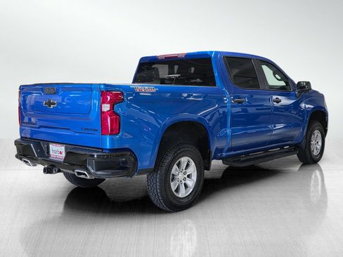 Used 2024 Chevrolet Silverado 1500 Custom Trail Boss w/ LPO, Dark Essentials Package AWD/4WD image 6