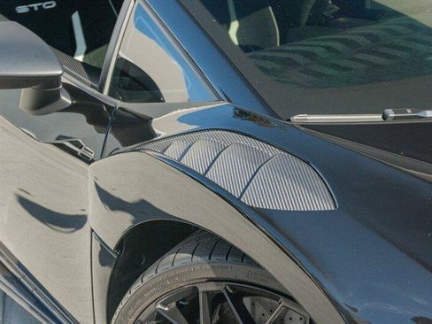 Used 2021 Lamborghini Huracan STO image 37