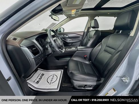 Certified 2023 Nissan Rogue SL w/ SL Premium Package FWD image 22