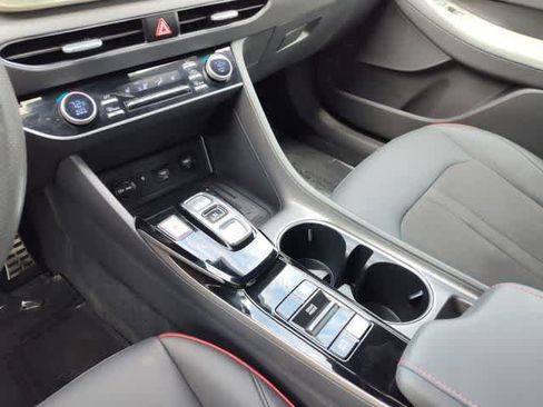 Used 2023 Hyundai Sonata SEL Plus image 17
