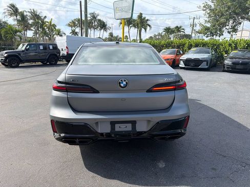 Used 2023 BMW 760i xDrive w/ Executive Package AWD/4WD image 4