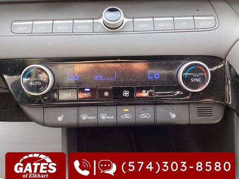 Used 2025 Hyundai Elantra SEL FWD image 16