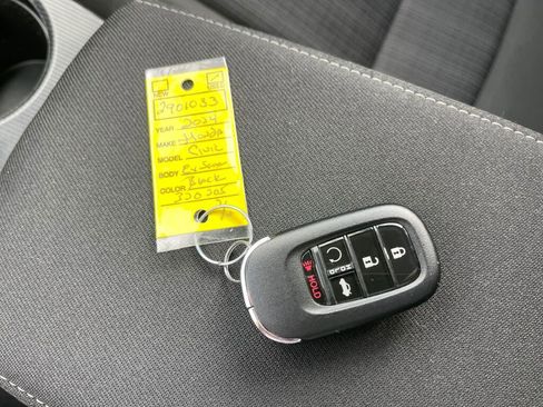 Certified 2024 Honda Civic EX image 4