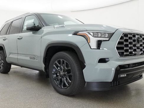 New 2026 Toyota Sequoia Platinum AWD/4WD image 32