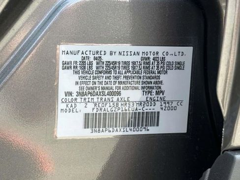 New 2025 Nissan Kicks SR image 25