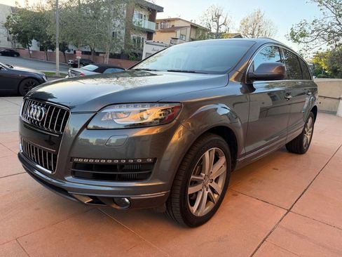 Used 2014 Audi Q7 TDI Prestige w/ Prestige Package image 2