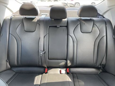 New 2025 Hyundai Elantra Limited image 14