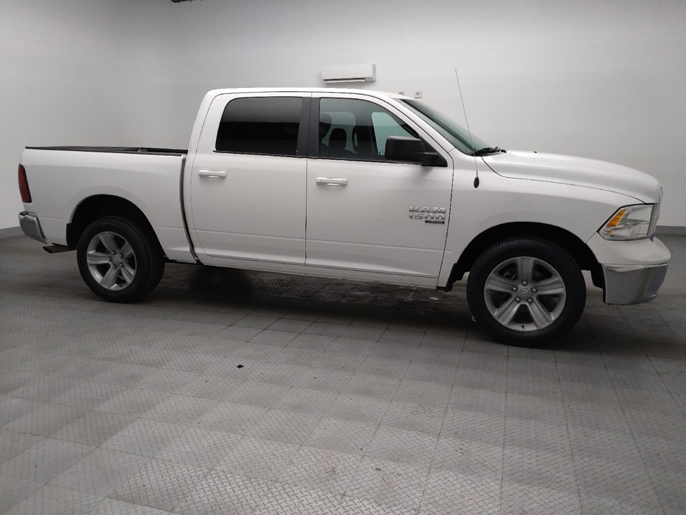 Used 2021 RAM 1500 Classic SLT AWD/4WD image 11