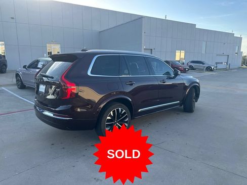 Used 2025 Volvo XC90 T8 Ultra AWD/4WD image 8