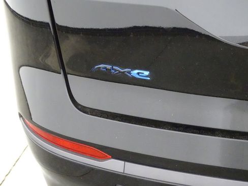 Used 2024 Jeep Wagoneer Launch Edition image 42