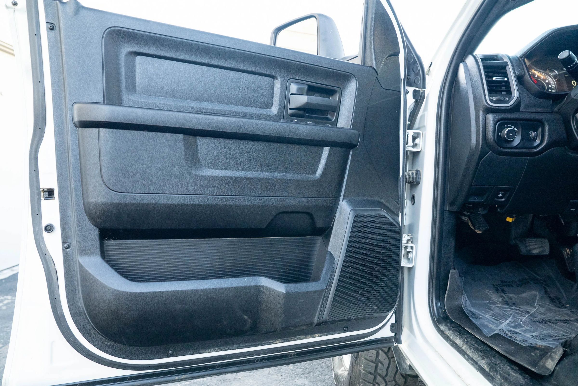 Used 2024 RAM 2500 Tradesman AWD/4WD image 18