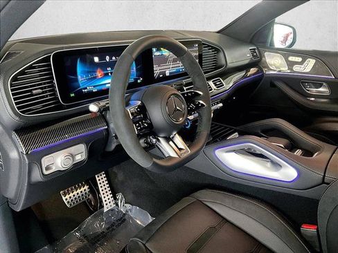 New 2026 Mercedes-Benz GLE 53 AMG 4MATIC Coupe image 8