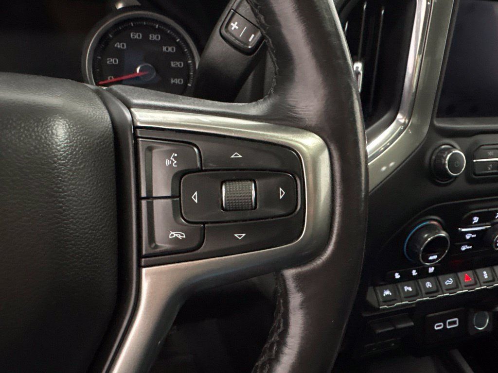 Used 2021 Chevrolet Silverado 1500 LTZ w/ Technology Package AWD/4WD image 25
