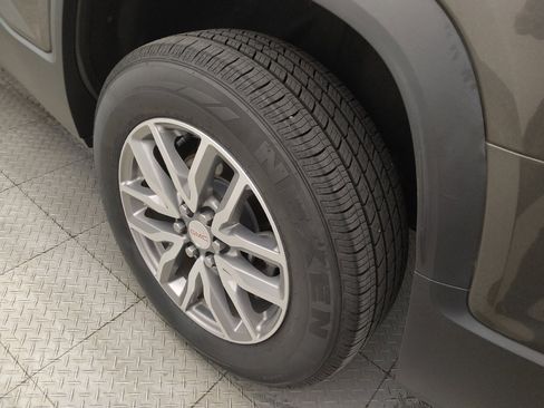 Used 2019 GMC Acadia SLE w/ Driver Alert Package I FWD image 31