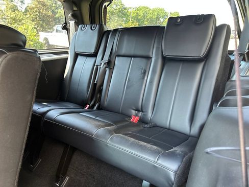Used 2017 Ford Expedition Limited w/ Equipment Group 301A RWD image 13